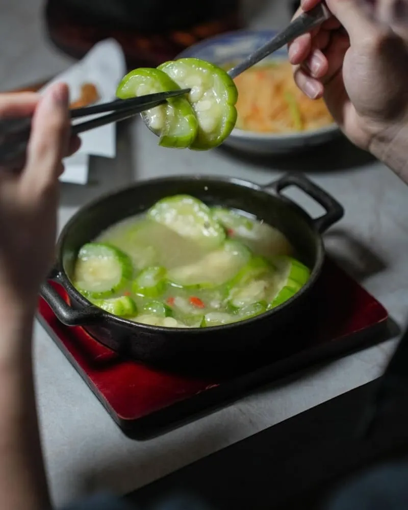 遇山茶老火雞湯-五妃店