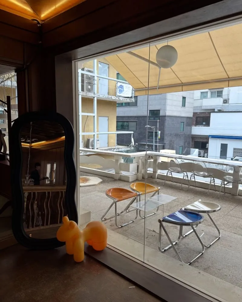 Avelop Cafe & Bakery 弘大店