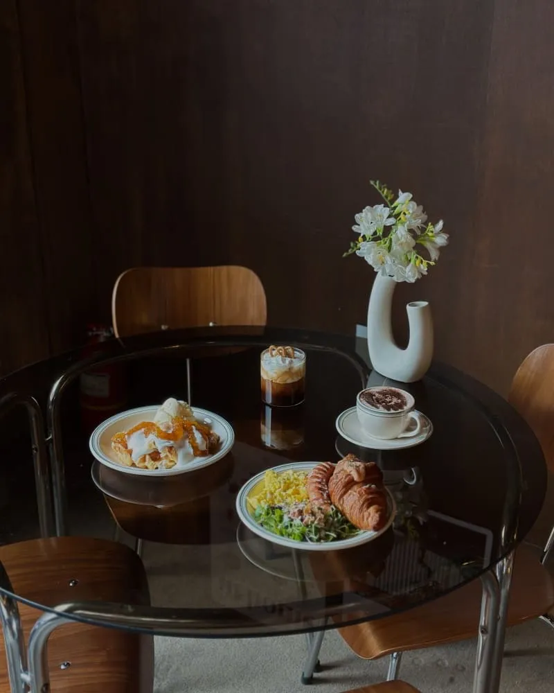 Avelop Cafe & Bakery 弘大店
