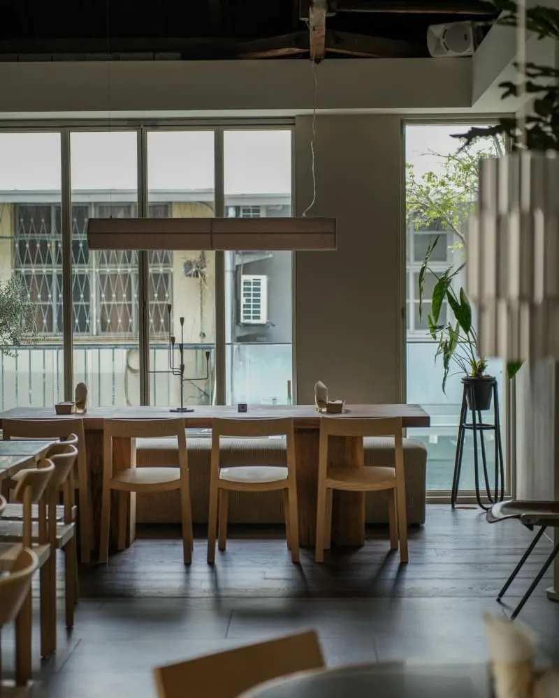 HECHO : Bar & Kitchen
