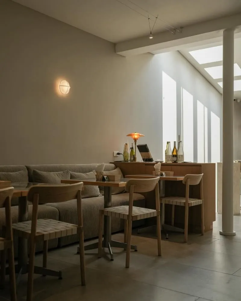 HECHO : Bar & Kitchen