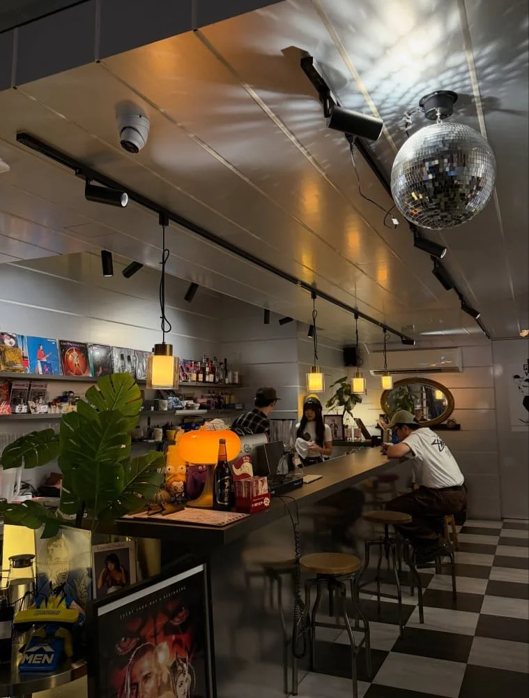 Peter Cafeteria 彼得咖啡俱樂部