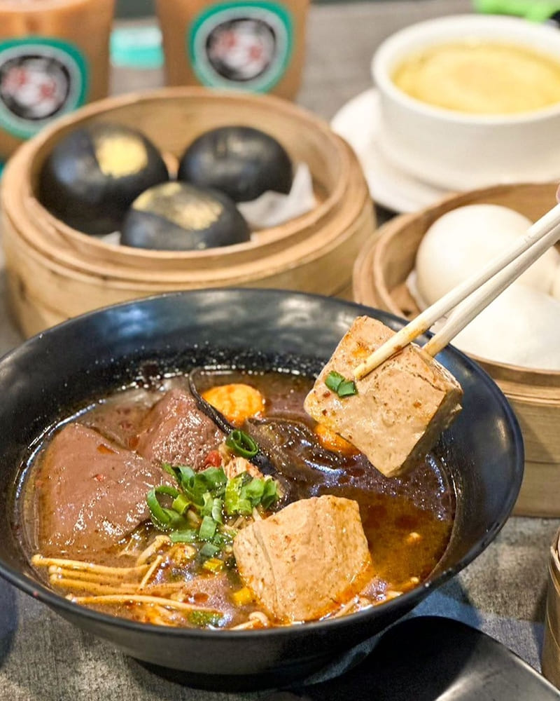 「港聚」台南高CP值港式料理盛宴、佛心新菜色、震撼你的味蕾、趕緊收藏！