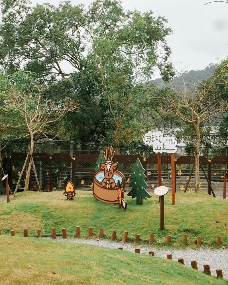 「斑比山丘」宜蘭迷人動物樂園｜專屬設計爲你帶來可愛生活小物，零距離互動體驗療癒滿滿！