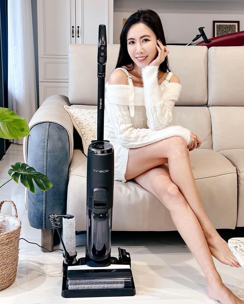 「TINECO FLOOR ONE S5 智能洗地機」一機搞定清潔、輕鬆無線，享受舒適家居新生活！