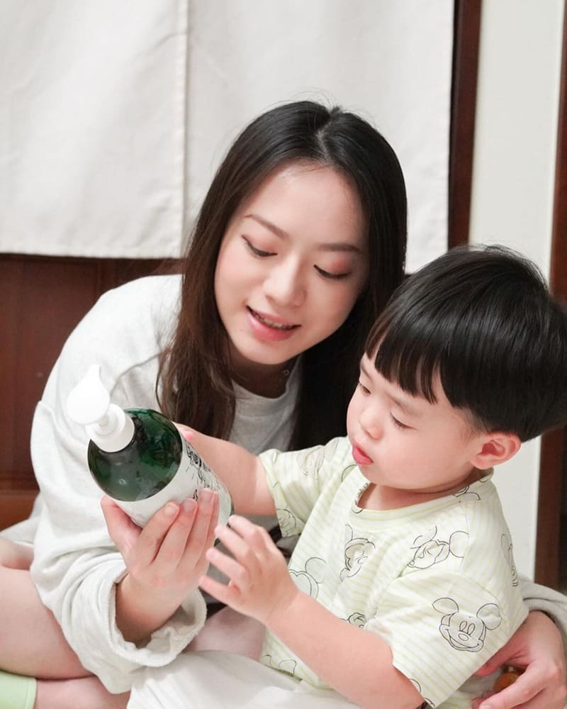 「波蘭YOPE 」薄荷柑橘護手香氛植萃洗碗精|清新香氛、輕鬆去污、培養孩子健康習慣 !