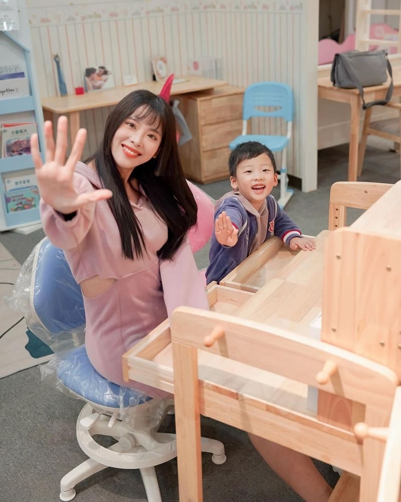 「兒童家具」兒童實木調整書桌｜耐用舒適座椅、培養學習、理想學習樞紐！
