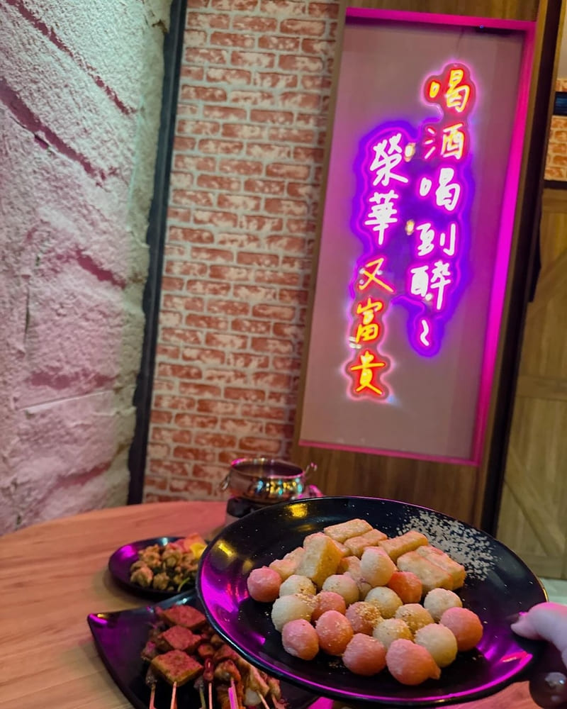 「貳串燒殿」桃園大有人氣串燒|桃園新開幕、平價高評價、美味串燒、火焰燒酒雞!