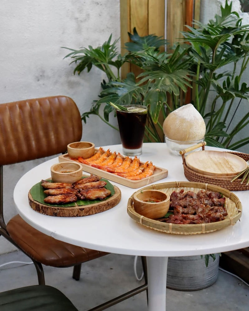 「YUM YUM 泰式涼拌燒烤」桃園中壢燒肉館、網美首選、體驗南洋渡假享受美食!