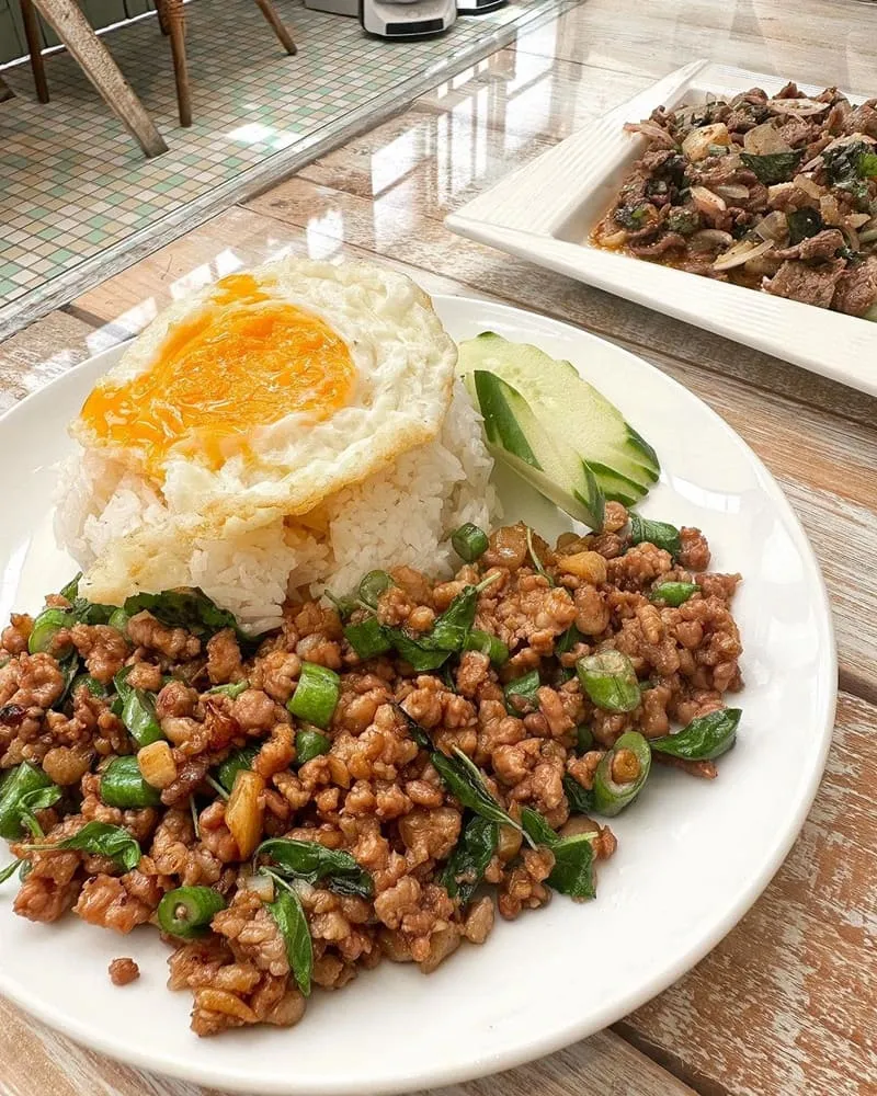 「阿含thai」中壢龍岡忠貞市場附近!桃園人氣泰式料理推薦、排隊人潮沒停過!