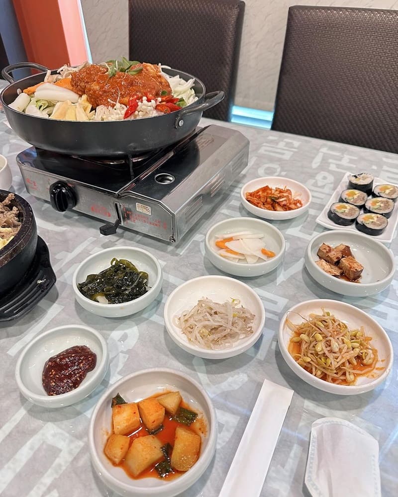 「奇化加」台中韓國風味盛宴｜經典料理、自助冰淇淋、海鮮大醬鍋，感受濃郁韓式饗宴的美味奇遇！