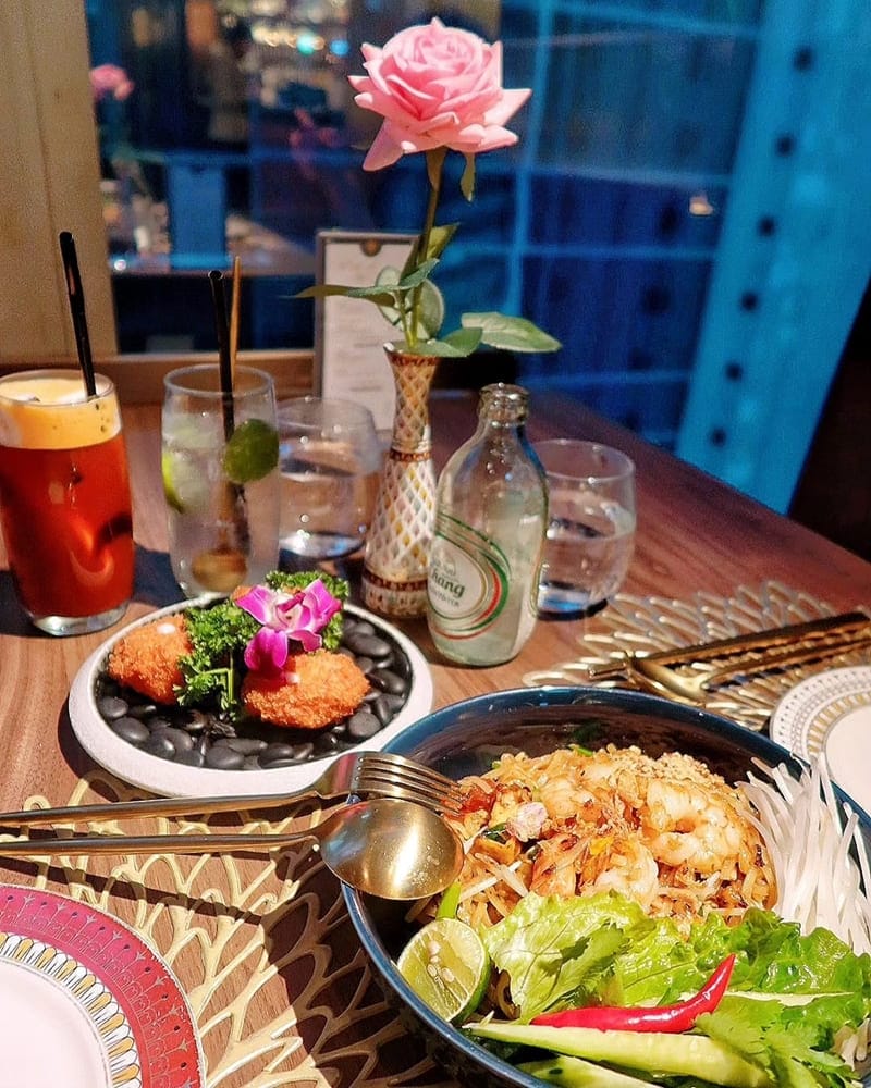 「Nafafa Thai Cuisine & Lounge」銅鑼灣泰式美食｜優雅風格、泰式酒吧餐廳！