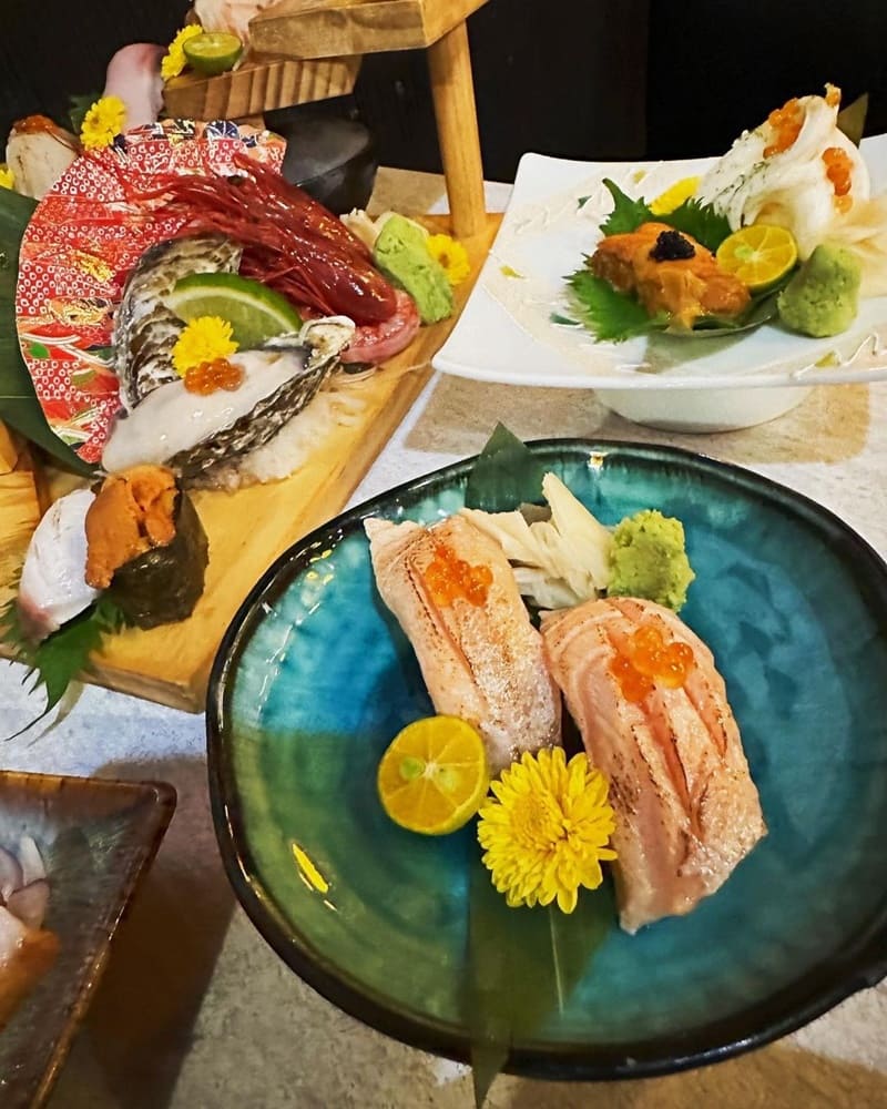 「狸君居酒屋」台北中山無休日式美味，擁有浮誇新鮮料理，多樣飲品，營業長達19小時！