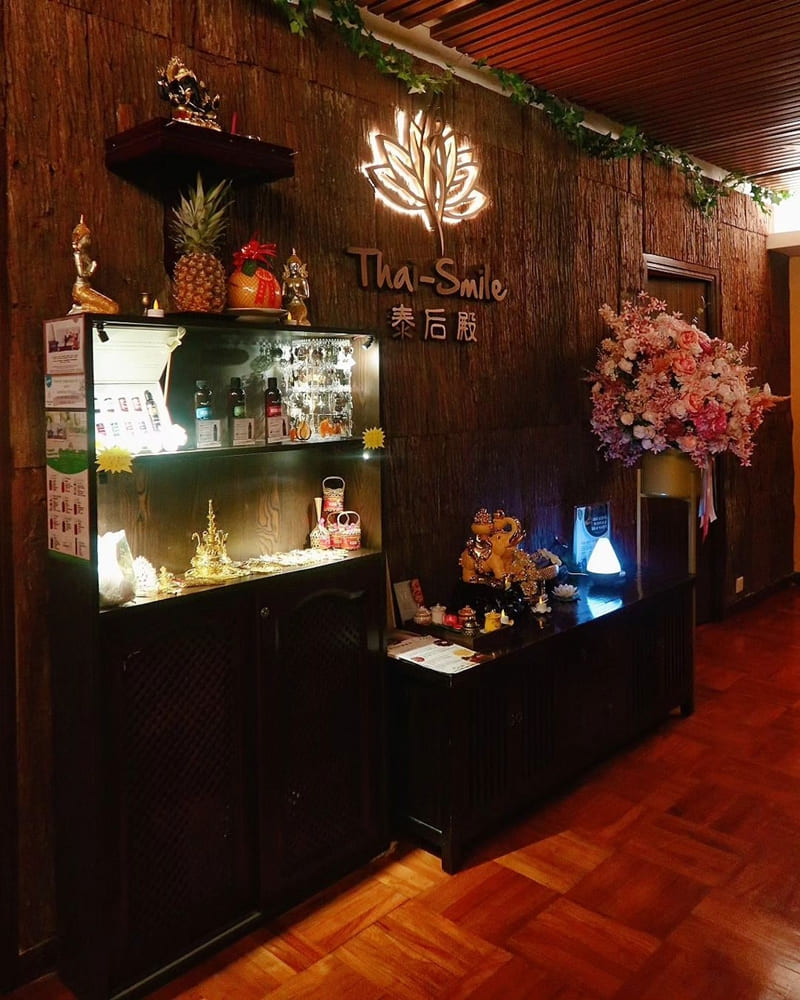 「泰后殿」香港尖沙專業泰式按摩｜泰服體驗、泰國風情、放鬆度假之旅！