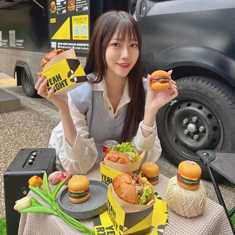 「Yeah Right Burger美式漢堡餐車」新竹美式漢堡，口味繽紛、層次豐富，每一口都是幸福的享受！