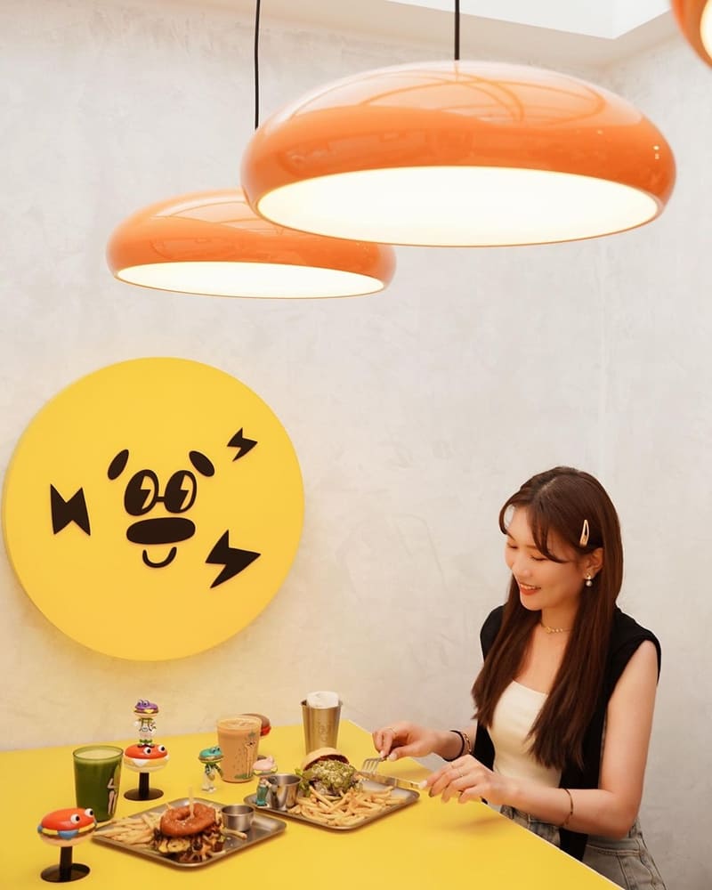 「Zackey朝起」台北新開幕早午餐｜主打甜甜圈漢堡、色彩繽紛、獨特創新！