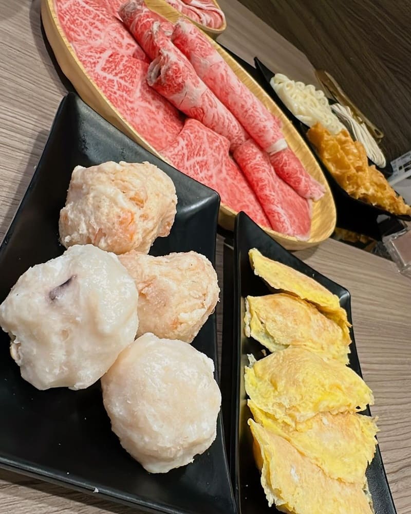 「精焱鍋物」桃園龜山新開幕超熱門鍋物!真材實料、多樣化選擇、海鮮嫩清甜!