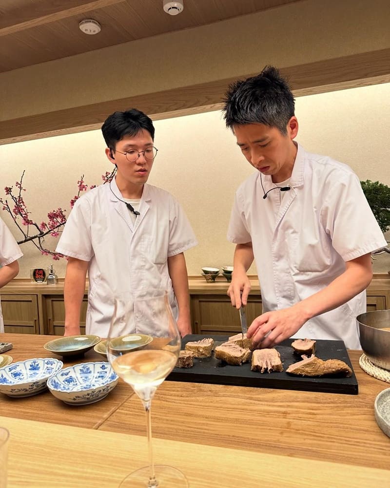 「琥珀《割烹》Kohaku」信義區頂級日本料理，米其林二星小田建治主廚帶您感受食材與技藝融合的極致日本料理之旅！