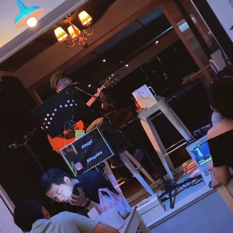 「Simplebar簡單吧」士林夜市隱藏餐酒館!風格獨特、調酒美味、小食水準高、令人驚艷味蕾饗宴!