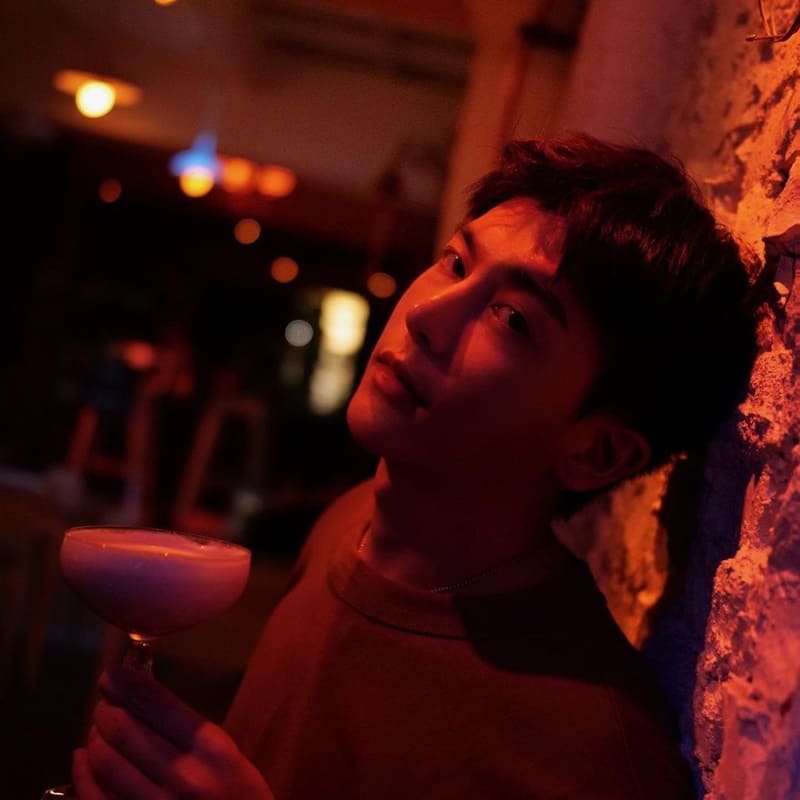 「Simplebar簡單吧」士林夜市隱藏餐酒館!風格獨特、調酒美味、小食水準高、令人驚艷味蕾饗宴!