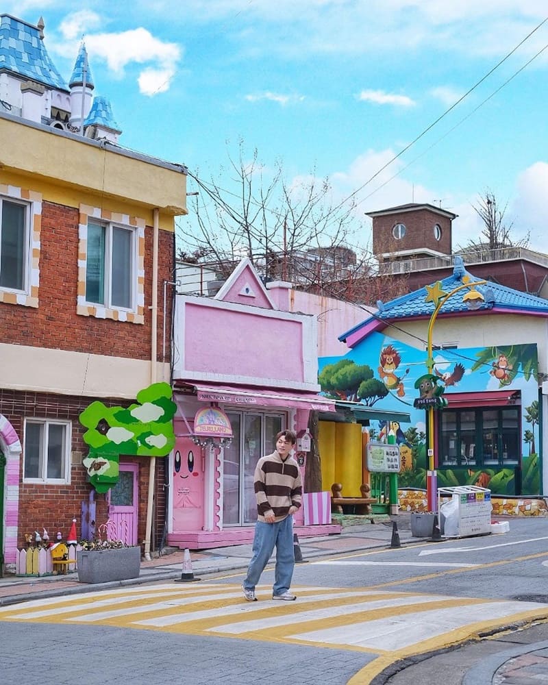「松月洞童話村」韓國仁川推薦景點！繽紛仙境、美食購物樂、必拍打卡勝地！