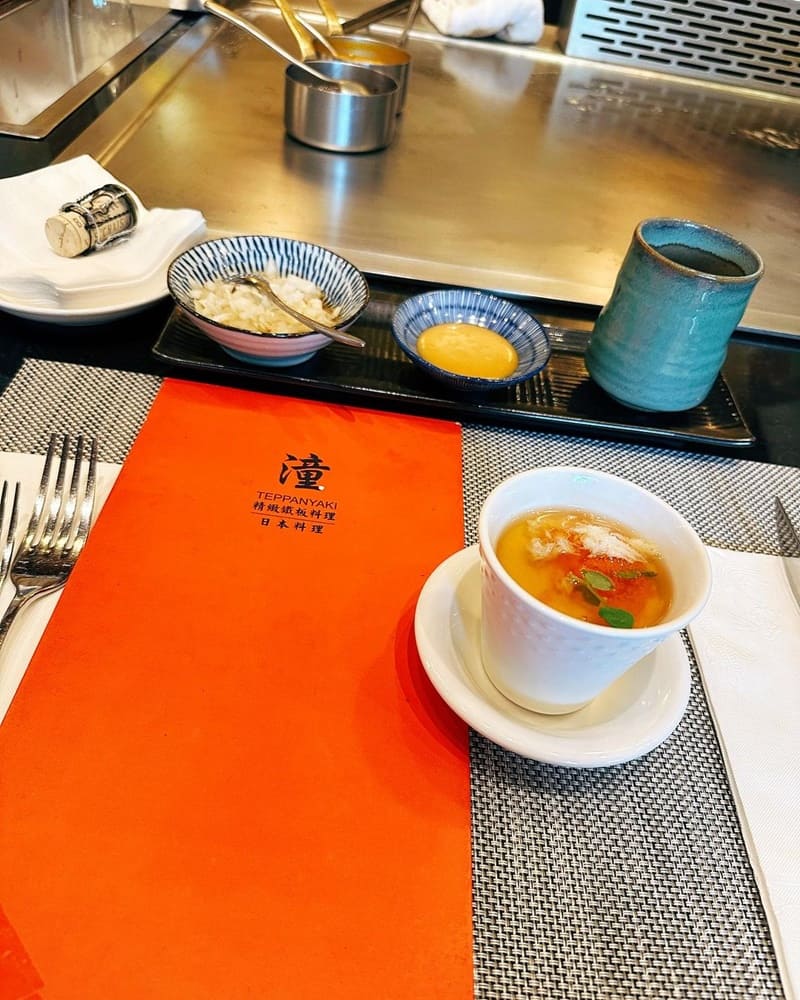 「潼鐵板燒」陽明山美食餐廳推薦！海陸全餐精緻呈現、享受貼心服務及甜點驚喜！