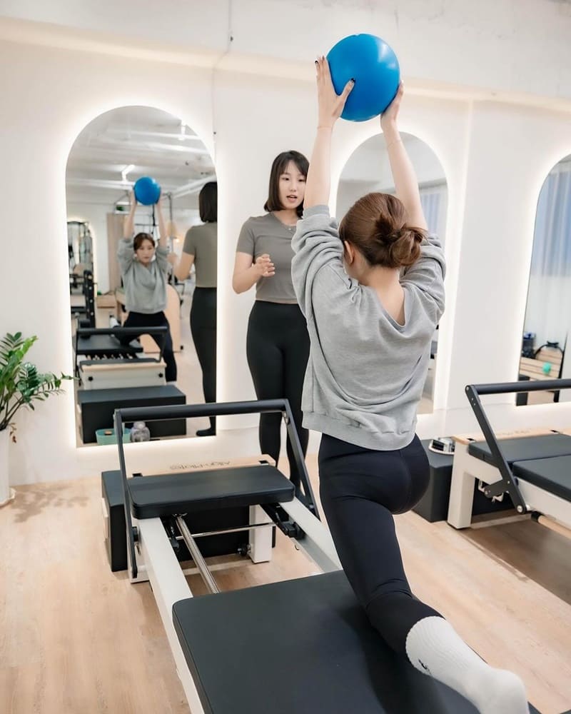 「Aeni Life婗好生活」專業皮拉提斯體驗!最美運動空間、挑戰自我、自在生活!