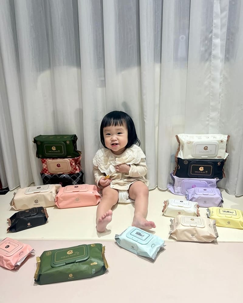 「ENBLANC濕紙巾」韓國人氣第一品牌、專為寶寶打造、高品質選擇、柔軟吸水！
