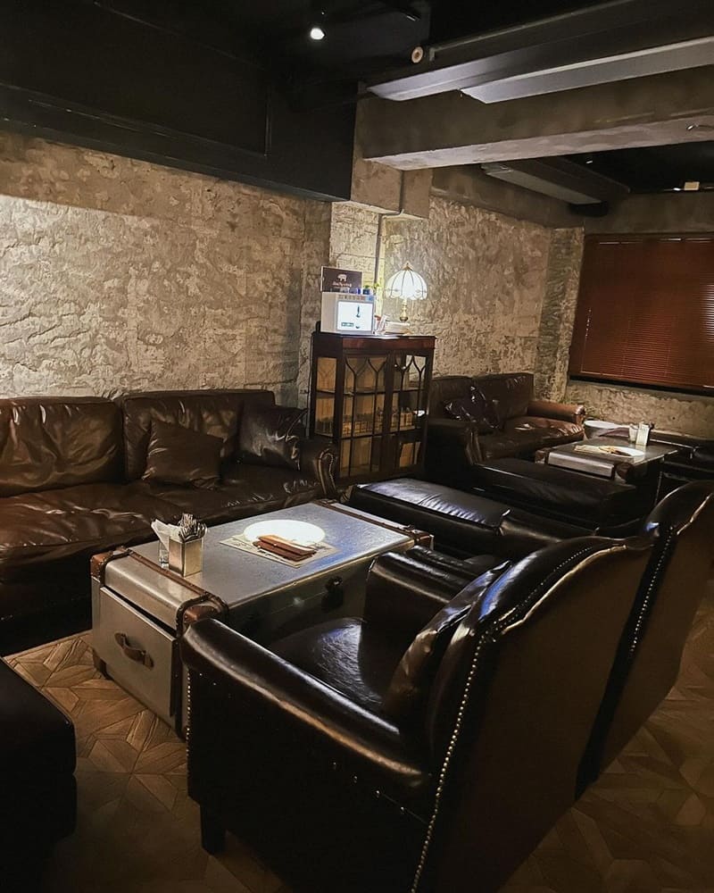 「Blind Pig by R.D.」台北復古餐酒館!美式風格、招牌美食、精釀調酒、時光穿梭奢華享受!