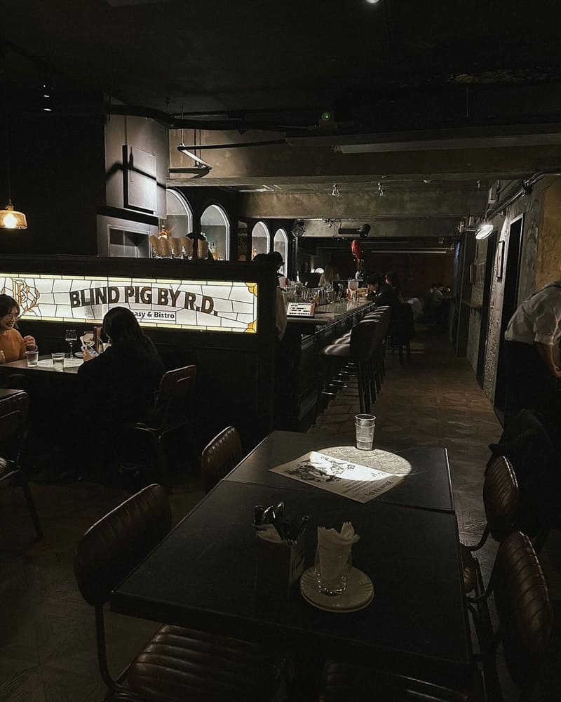 「Blind Pig by R.D.」台北復古餐酒館！美式風格、招牌美食、精釀調酒、時光穿梭奢華享受！