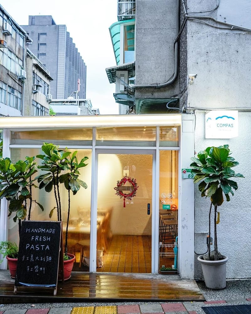 「康帕斯義麵屋Compas Pasta House」台北東區手工義大利麵、開放式廚房滿足視覺享受!