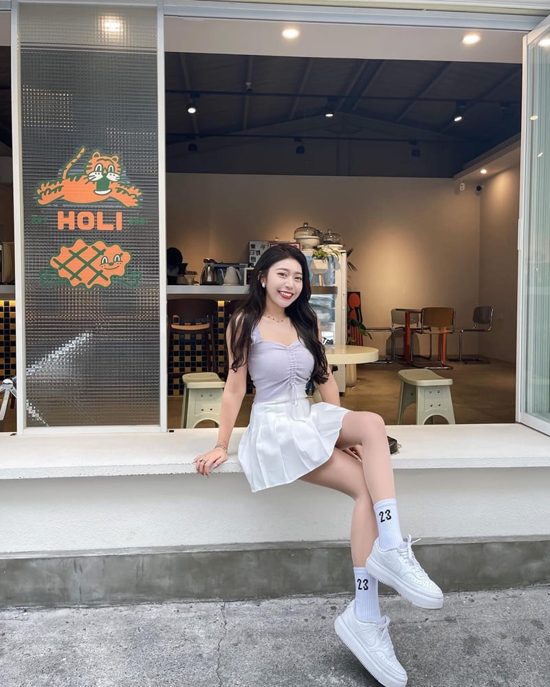 「Holi croffle」宜蘭羅東韓系咖啡店、醉心糕點藝術、可朗芙擁三重奏極致起司!