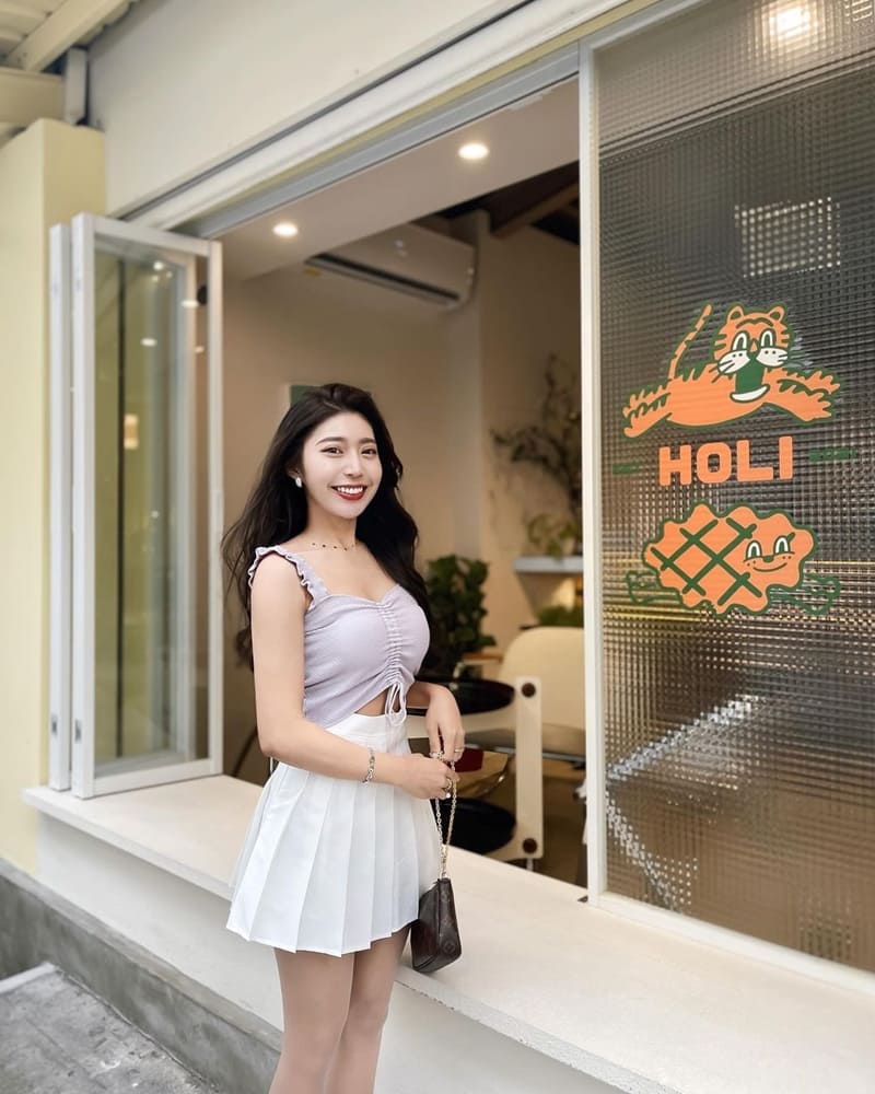 「Holi croffle」宜蘭羅東韓系咖啡店、醉心糕點藝術、可朗芙擁三重奏極致起司!