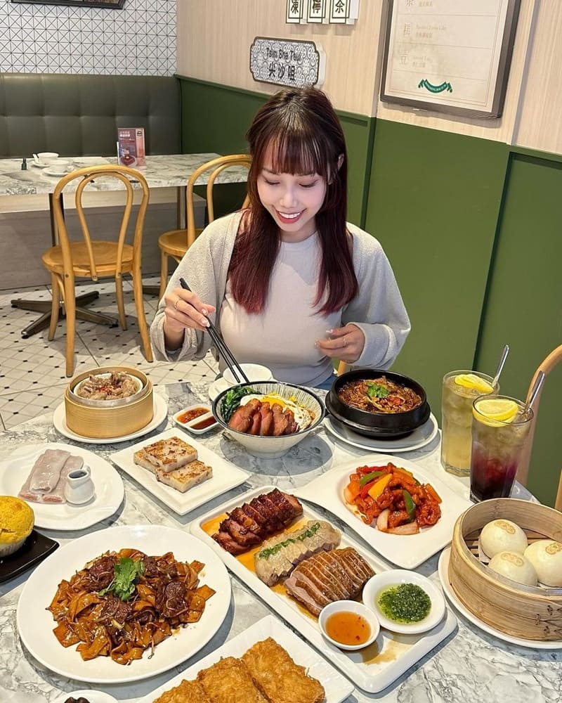 「荷李活茶街」東區港式飲茶餐廳!精緻點心豐富多元、必試金沙流沙包!
