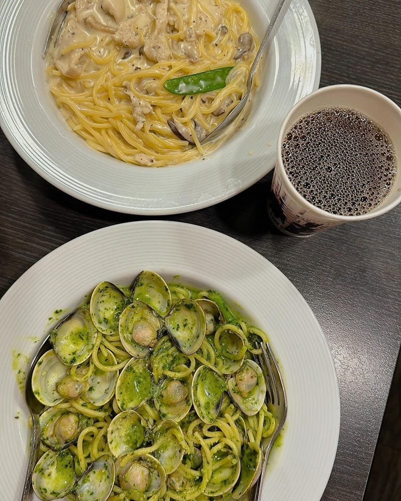「桔磨坊義式麵屋」新北平價濃郁義大利麵!無限暢飲、不輸大型店家聚會好所在!
