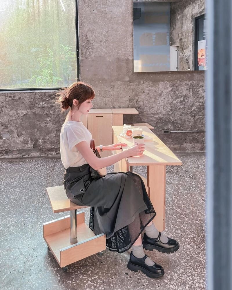 「Local Local Coffee 咖啡再地」新店首爾風情!韓系咖啡廳、走進聖水洞咖啡街!