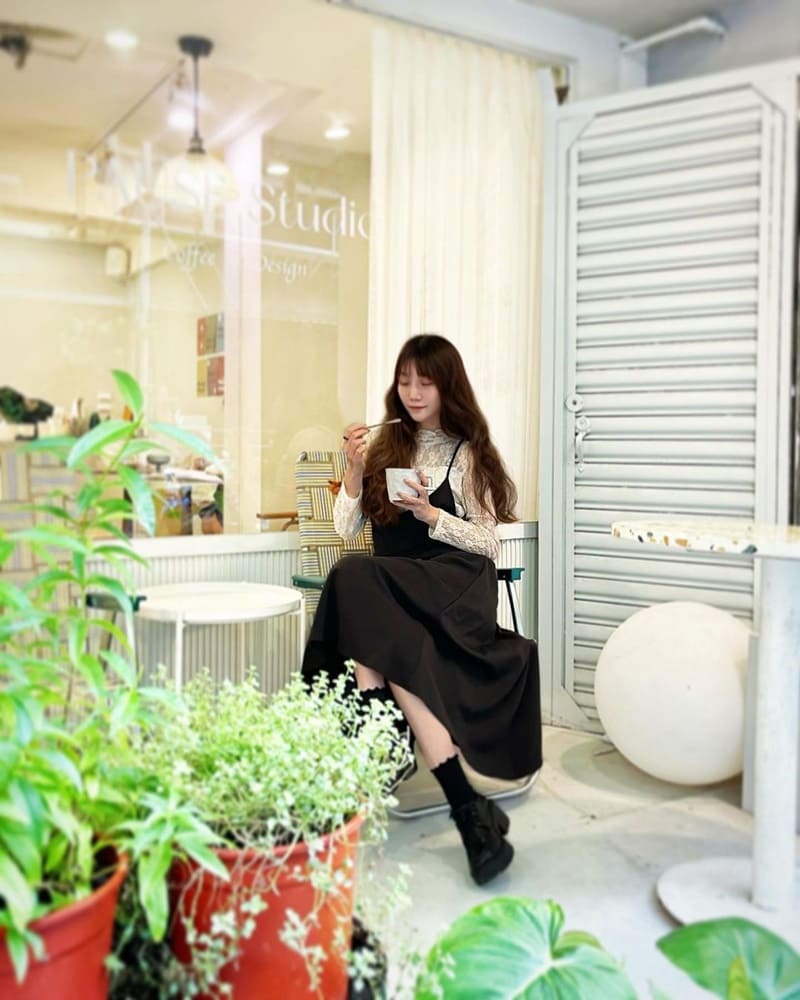 「暫停工作室 PAUSE Studio」台北松山韓系療癒咖啡廳!南京三民早午餐、高質感!