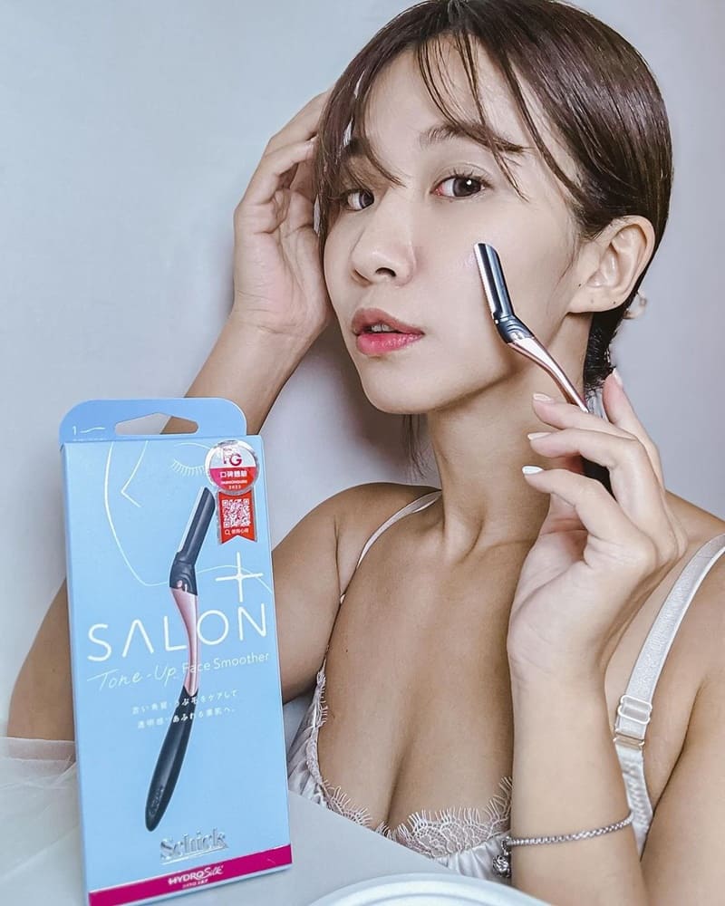 「極SalonPlus亮顏修容刀」舒綺品牌新推出！防水加工、貼心設計、頂級家居美容！