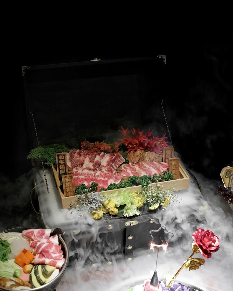 「山鯨燒肉」台中西屯超浮誇燒肉饗宴、免費和服體驗、拍照打卡絕對不容錯過！