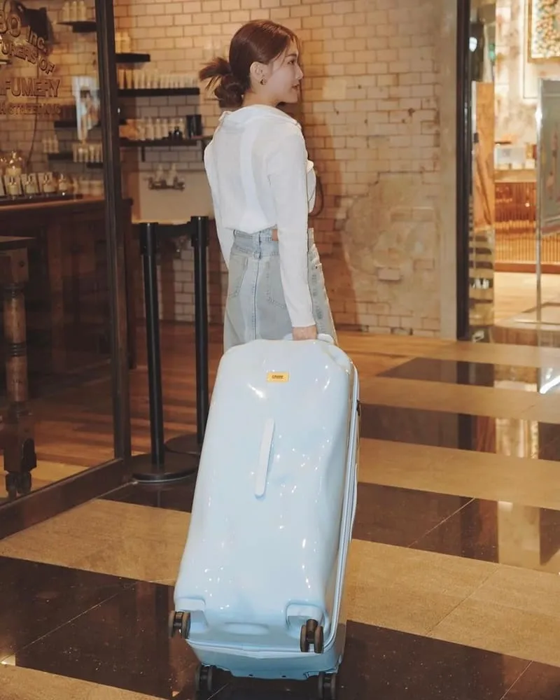 「CRASH BAGGAGE撞擊行李箱」義大利精品行李箱！獨特設計、保護旅途中每個時刻！