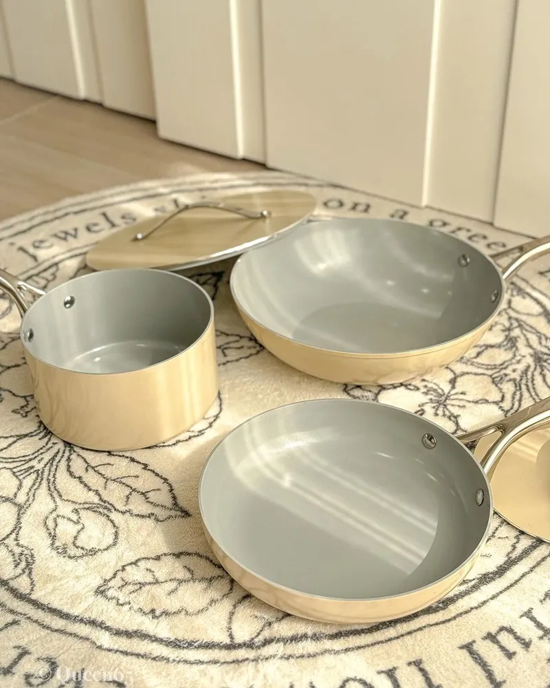 「義大利CUOCO」多功能歐風五件組！天鵝IH陶瓷不沾鍋具組、品質實用、原創設計！