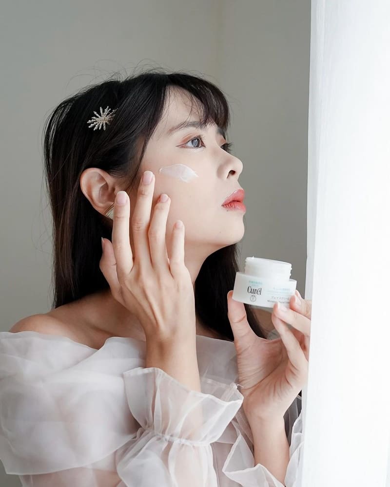 「潤浸保濕化粧水」Curél珂潤敏感肌品牌!深層乳霜、小資入門保養、肌膚保濕秘密!