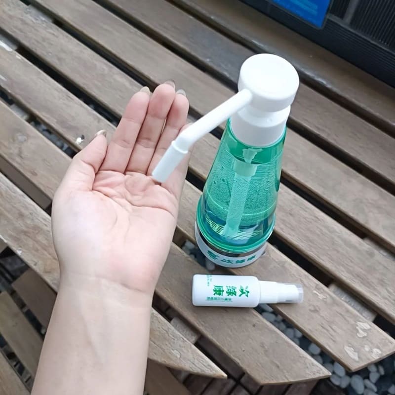 「次綠康除菌液」有效防護細菌！USB供電、水+鹽即可製作不刺鼻消毒劑、方便攜帶使用！