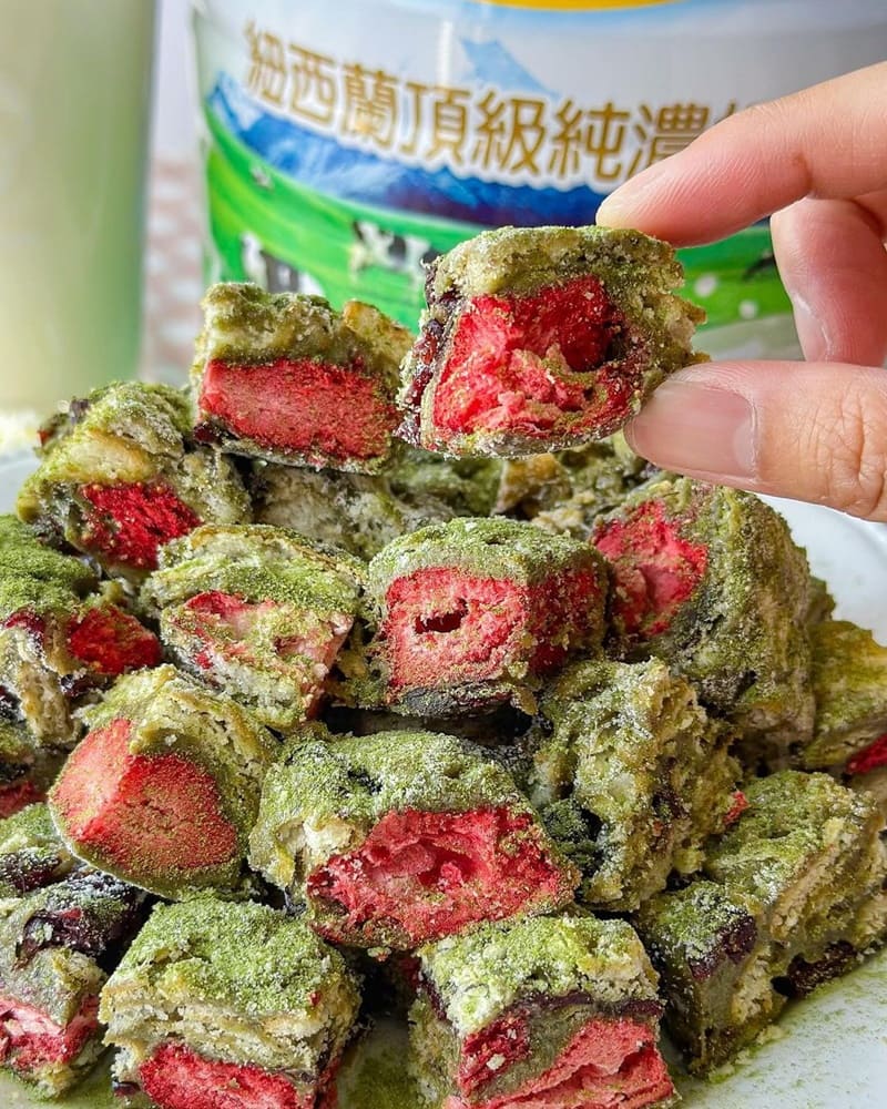 「紐西蘭頂級純濃奶粉」豐力富熱銷奶粉品牌!奶粉做料理、自製抹茶雙莓雪Q餅!