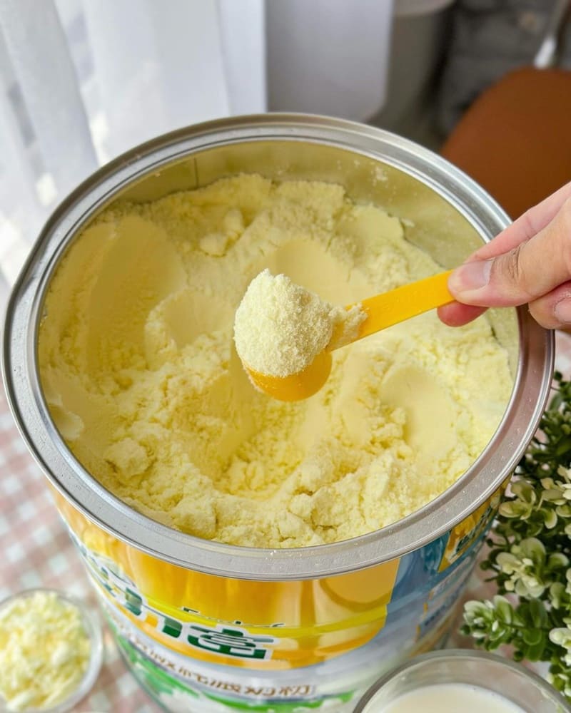 「紐西蘭頂級純濃奶粉」豐力富熱銷奶粉品牌！奶粉做料理、自製抹茶雙莓雪Q餅！