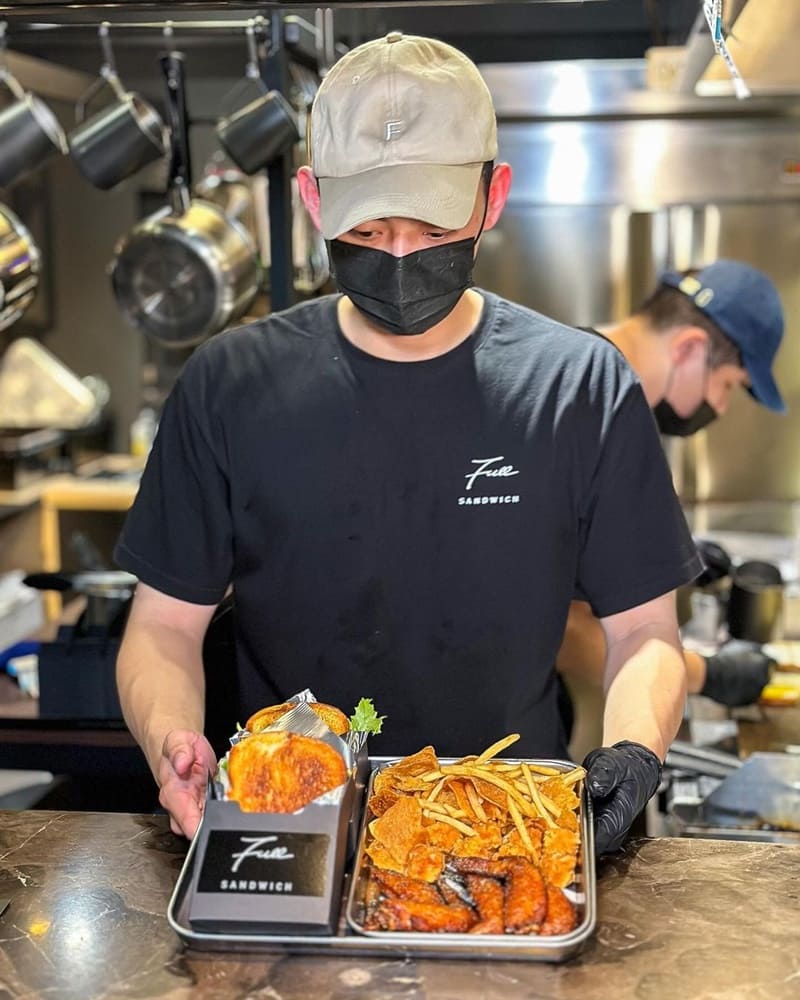 「Full Sandwich」高雄鹽埕莒光街上!低調奢華美式三明治、Choice級牛胸腹肉!