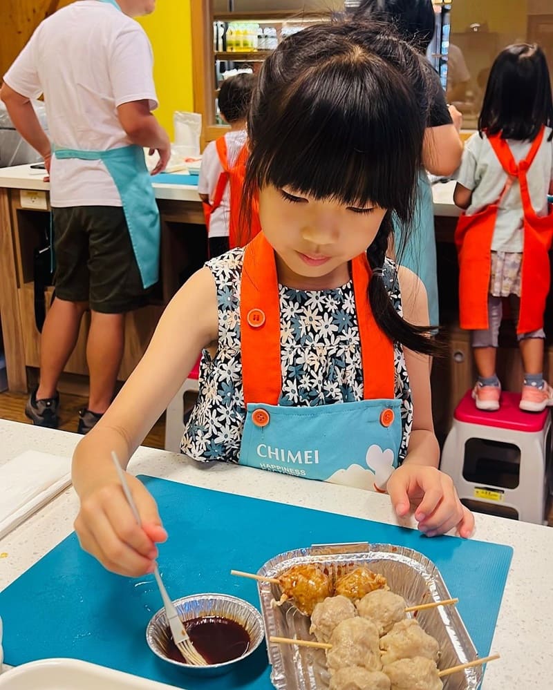 「奇美食品幸福工廠」台南旅遊溜小孩最佳景點、野餐趣親子DIY手作體驗！