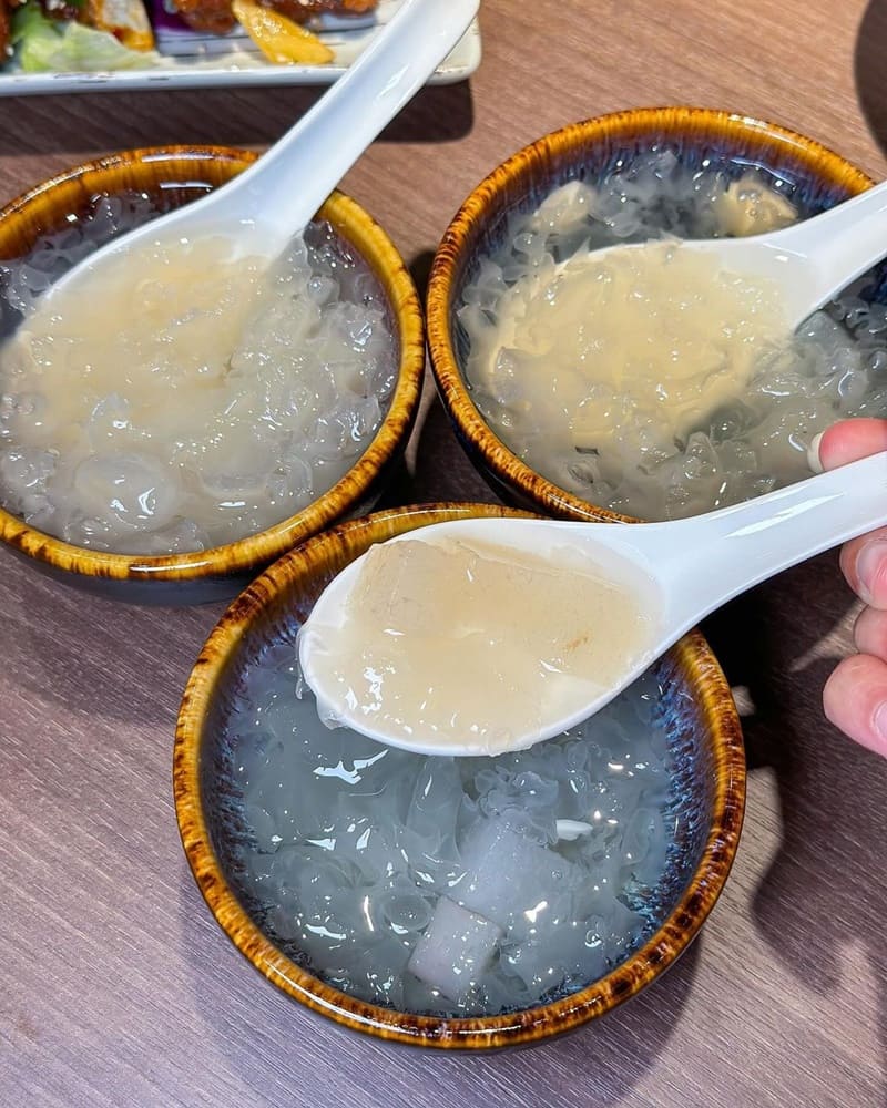 「溜溜酸菜魚專賣店」高雄富民店盛大開幕!全時段營業、經典川菜料理、脆皮鮮蝦捲!