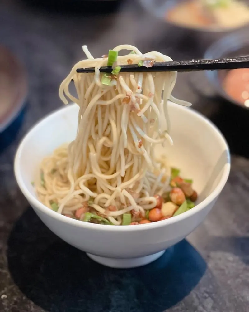 怎麻辣頂級鴛鴦鍋