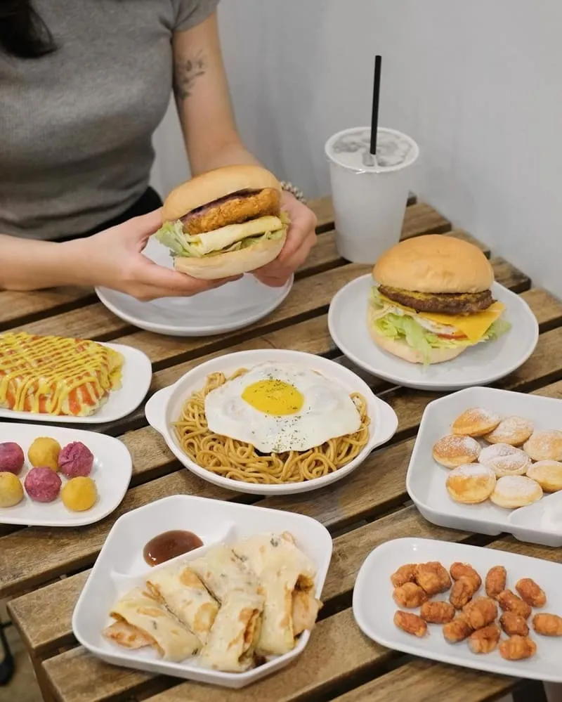 「吉飽早餐」板橋推薦高CP值早餐、食材新鮮、服務親切、營養豐富、口感極佳！